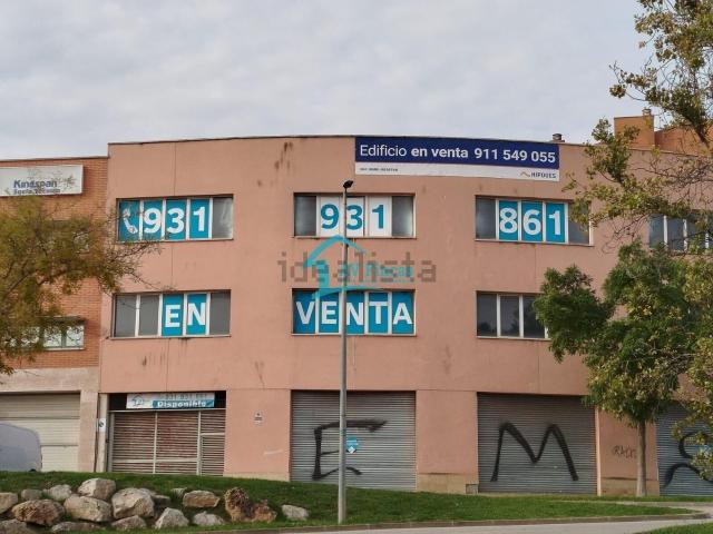 Local, Santa Coloma de Cervelló