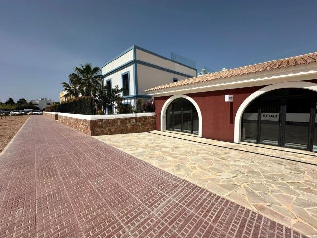 Local, Santa Eulalia del Río