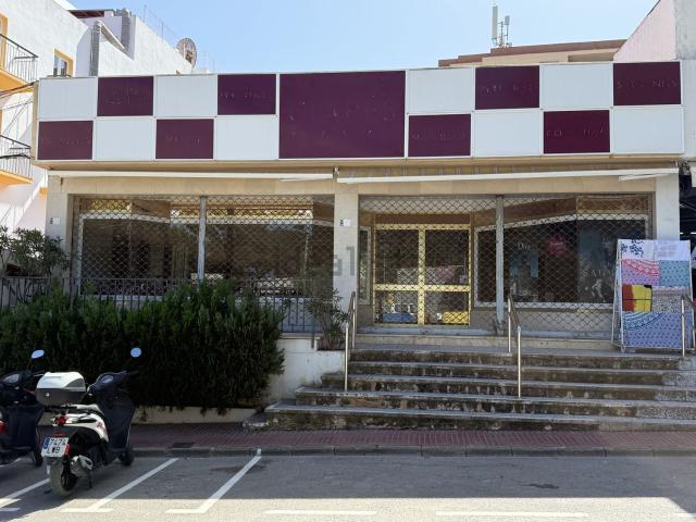Local, Santa Eulalia del Río