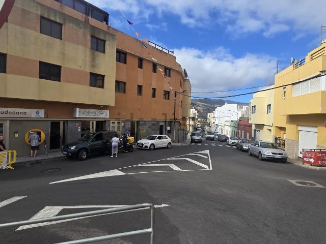 Local, Santa Maria de Guia de Gran Canaria