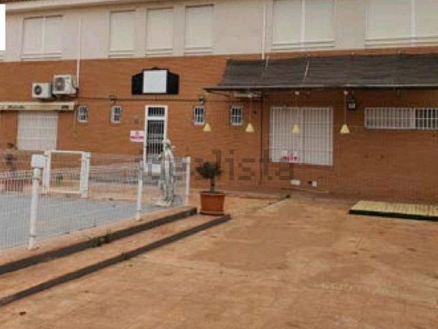 Local, Santa Pola