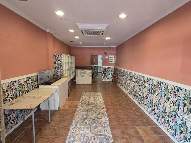 Local, Santa Pola