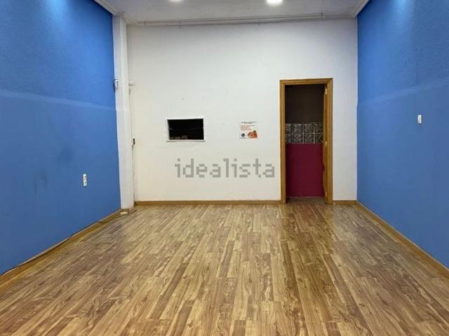 Local, Santa Pola