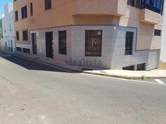 Local, San Cristóbal de la Laguna