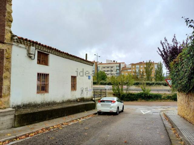 Local, San Julián Bº de Cortes, Burgos
