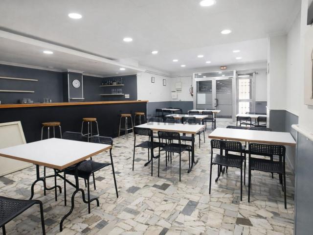 Local, Sabadell