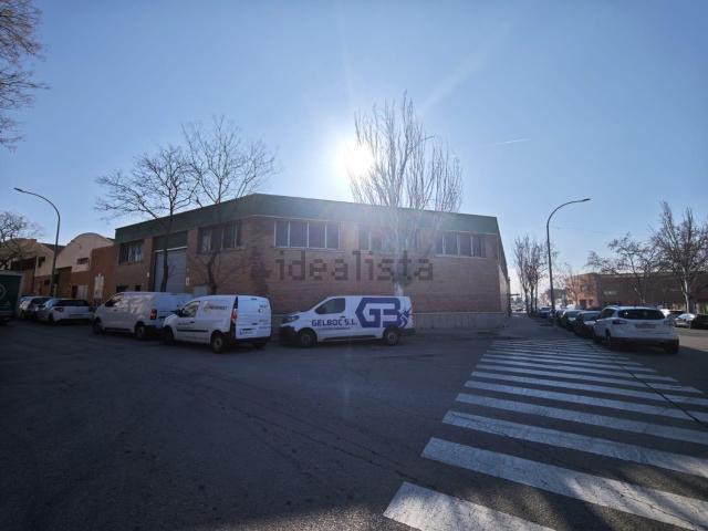 Local, Sabadell