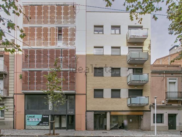 Local, Sabadell