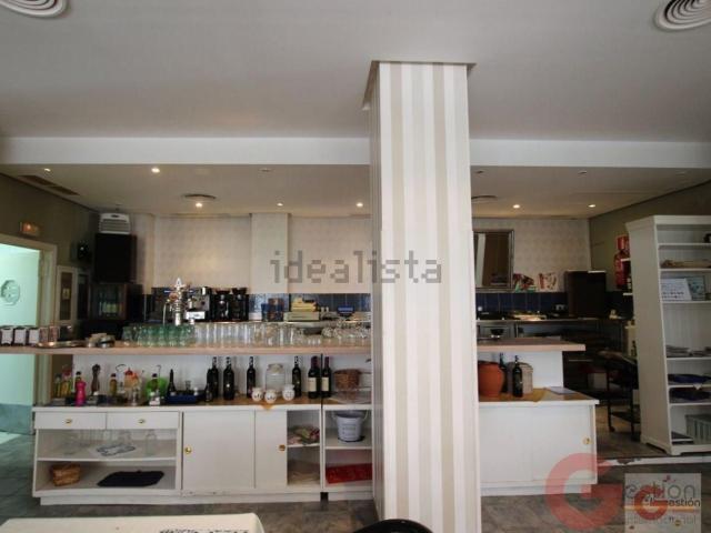 Local, Salobreña