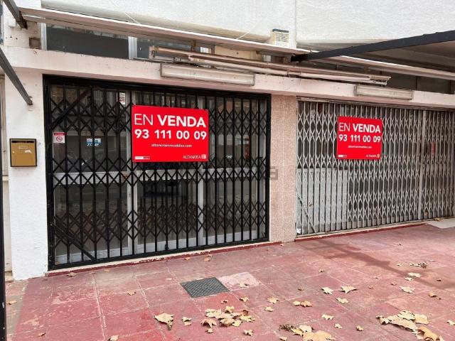 Local, Salou