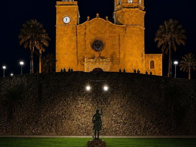 Local, Sitges
