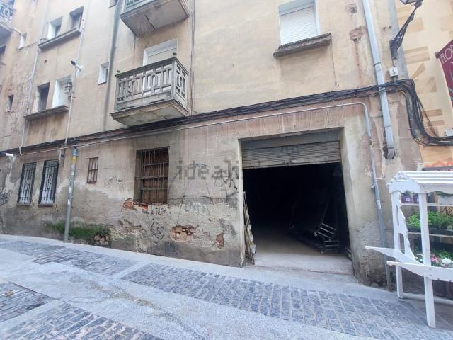 Local, Soria