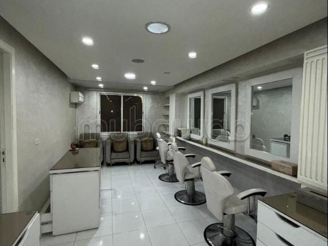 Local Spa Hamam & Salle De Coiffure en location à Guéliz