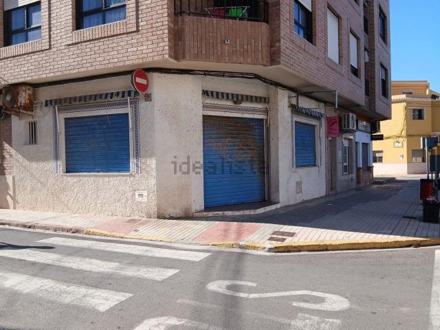 Local, Sueca