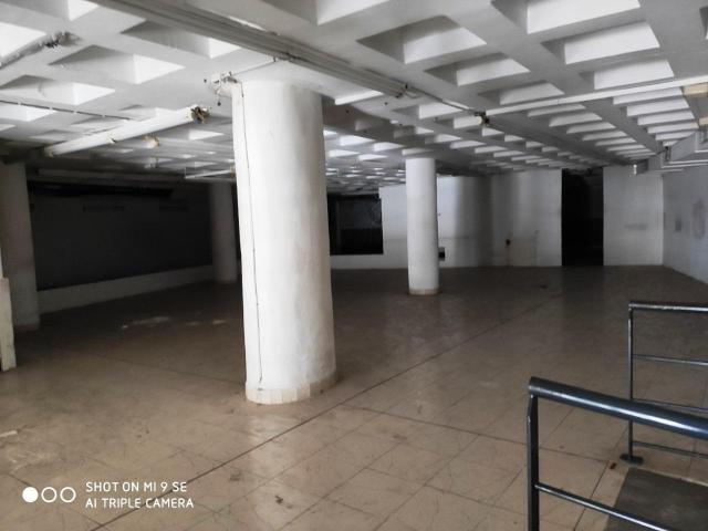 LOCAL SUPER CENTRICO EN LA NOGALERA TORREMOLINOS
