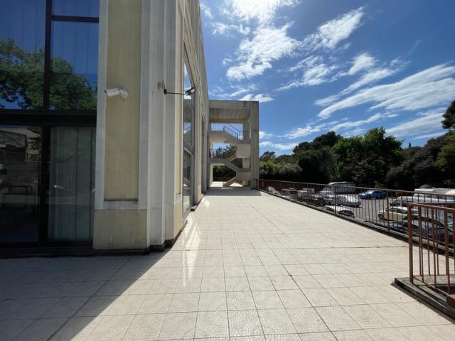 Local/bureau à vendre MOUGINS 06 56m2