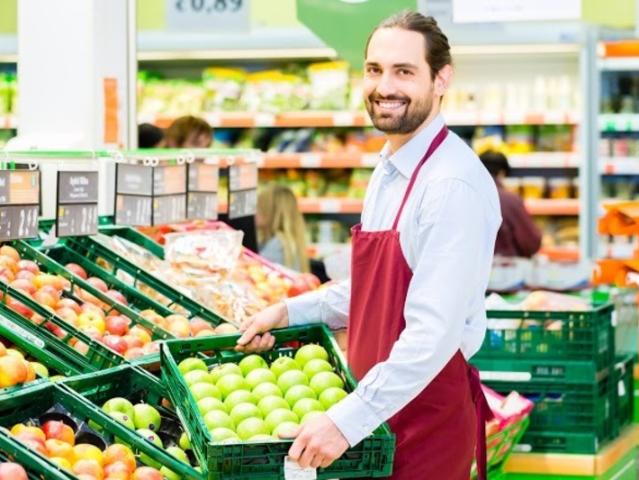 Local/bureau à vendre proche de BRIVE LA GAILLARDE 19 Cession de murs d'un supermarché loyer annuel 77 360 euros ht