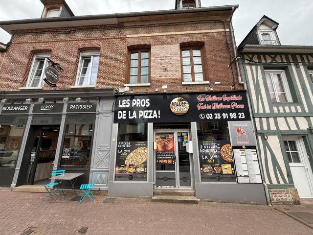 Local/bureau à vendre SAINT SAENS 76 immeuble de 96 m² environ