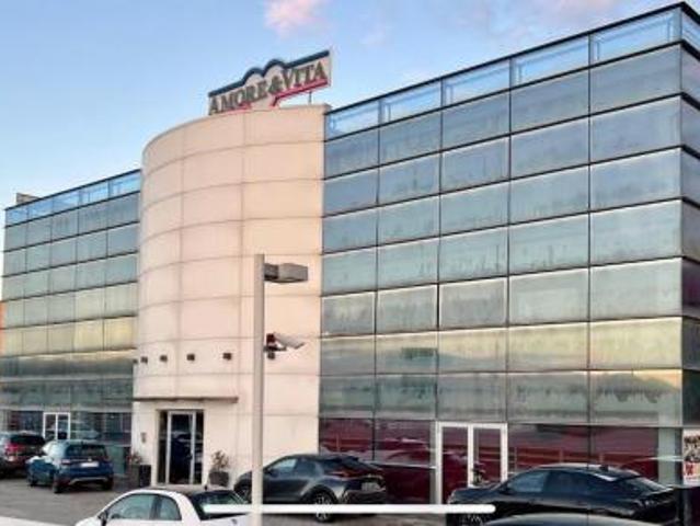 Locale comm.le/Fondo in affitto a Lammari Capannori 810 mq Rif: 1396762