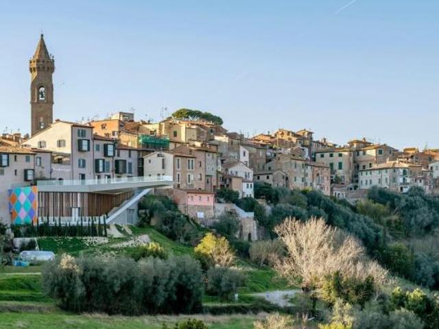 Locale comm.le/Fondo in affitto a Peccioli 90 mq Rif: 1399813