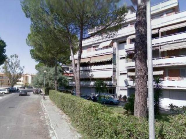 Locale comm.le/Fondo in affitto a Pisa 30 mq Rif: 616670