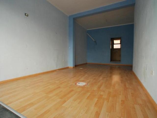 Locale comm.le/Fondo in affitto a Pontedera 50 mq Rif: 958619