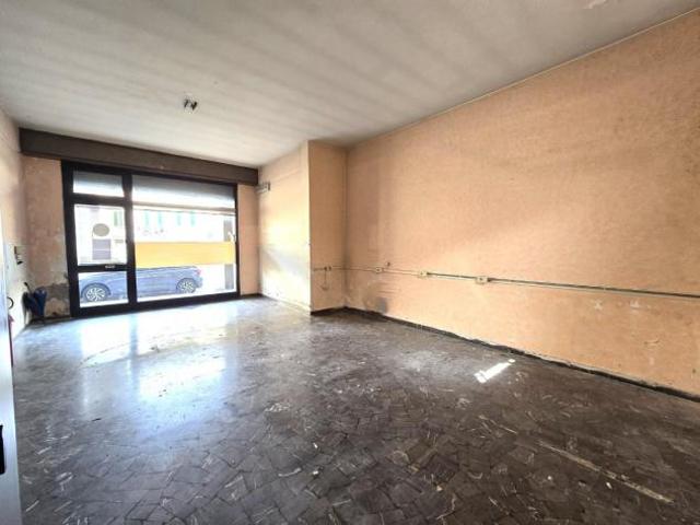 Locale comm.le/Fondo in vendita a Colle di Val d'Elsa 50 mq Rif: 1400800