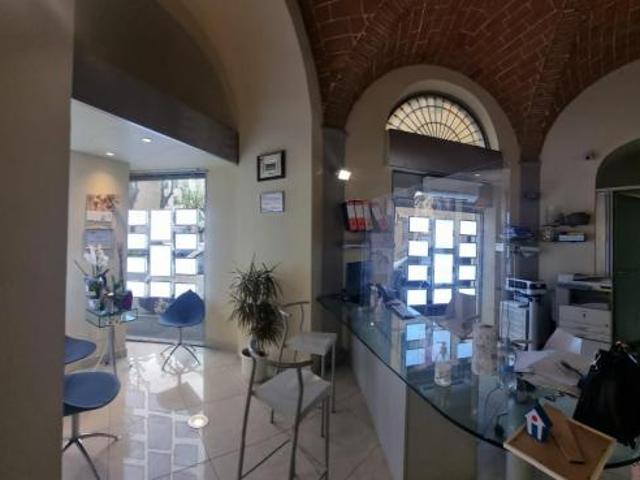 Locale comm.le/Fondo in vendita a Livorno 80 mq Rif: 1428036