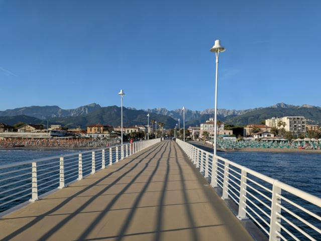 Locale comm.le/Fondo in vendita a Marina di Massa Massa 43 mq Rif: 1419893