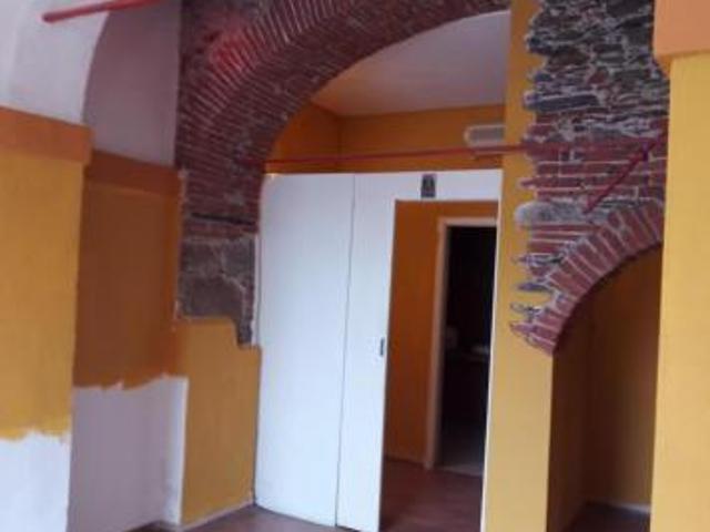 Locale comm.le/Fondo in vendita a Massa 165 mq Rif: 1290549