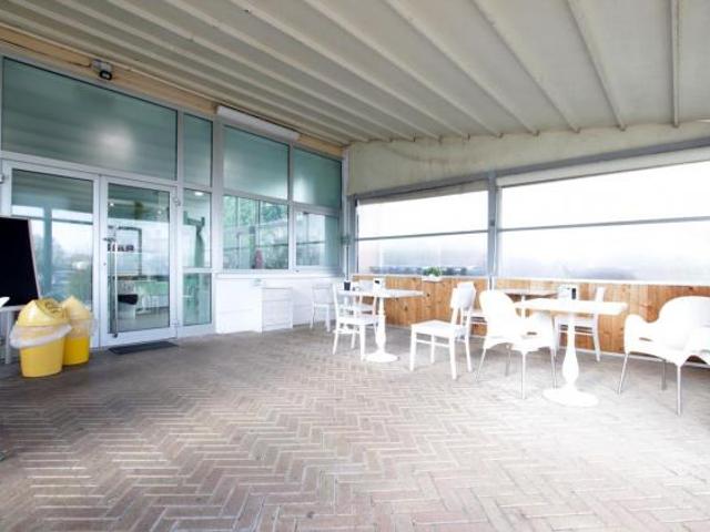 Locale comm.le/Fondo in vendita a Monteroni d'Arbia 130 mq Rif: 1367381