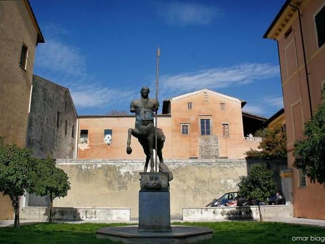 Locale comm.le/Fondo in vendita a Pietrasanta 100 mq Rif: 1035113