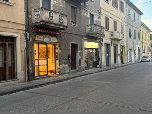 Locale comm.le/Fondo in vendita a Pontedera 55 mq Rif: 1251615