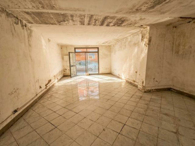 Locale comm.le/Fondo in vendita a Ponsacco 57 mq Rif: 1406268