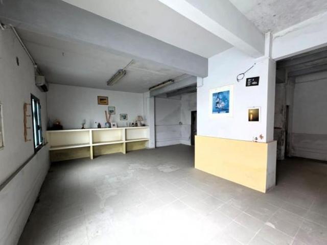 Locale comm.le/Fondo in vendita a Santa Croce sull'Arno 80 mq Rif: 1386663