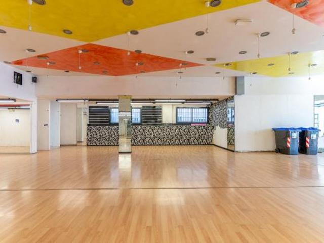 Locale comm.le/Fondo in vendita a Santa Croce sull'Arno 340 mq Rif: 1331203