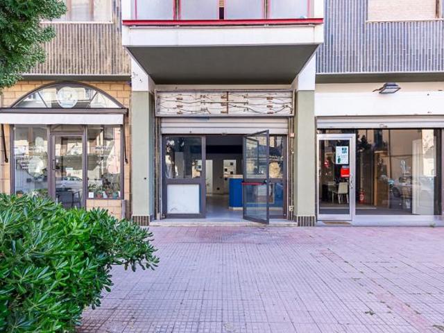 Locale commerciale 42 mq – Zona Serradifalco