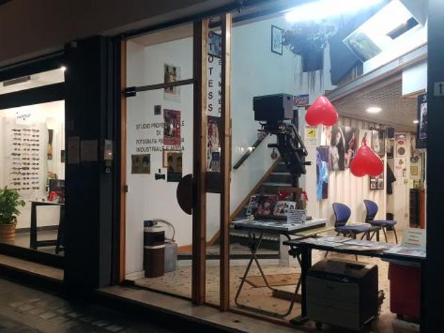 Locale commerciale