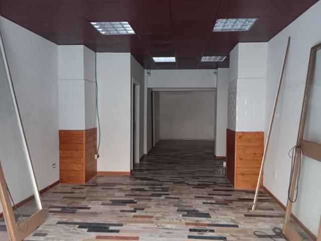Locale commerciale classe A4 a Cosenza
