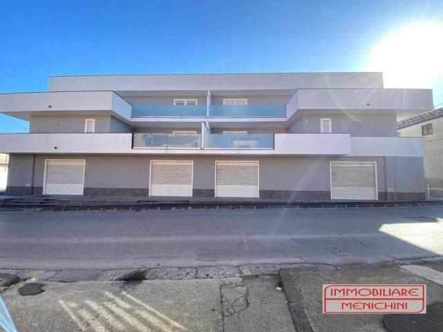 Locale commerciale in affitto a Marigliano