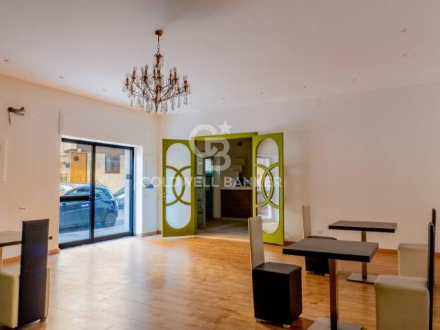Locale commerciale in affitto a Andria