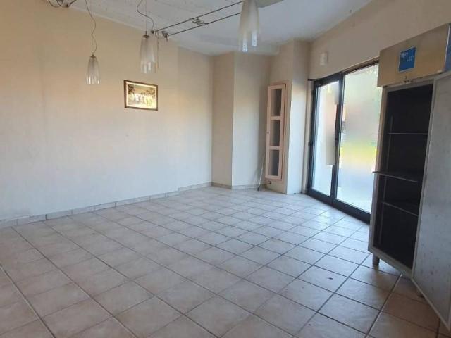 Locale commerciale in affitto a Capannori