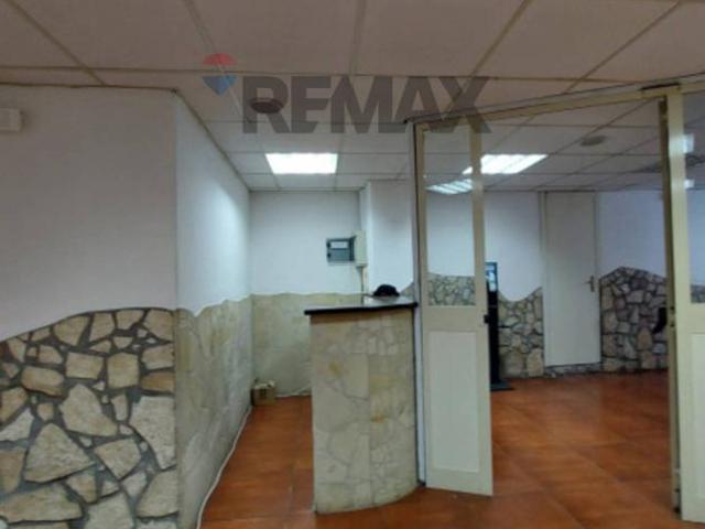 Locale Commerciale in affitto a Catania, Borgo