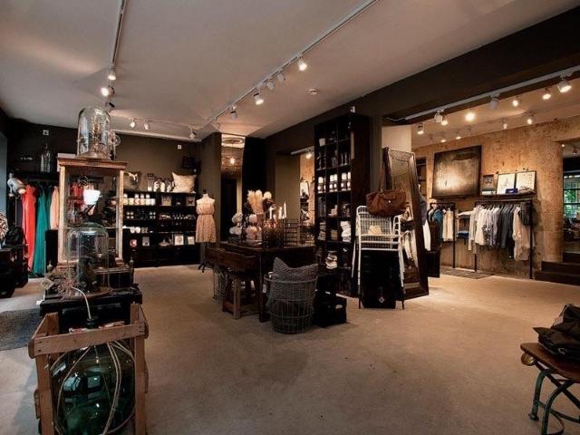 Locale commerciale in affitto a Empoli