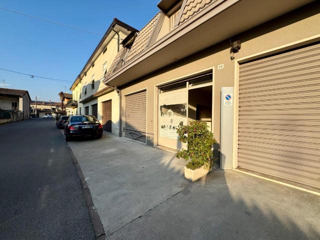 Locale commerciale in affitto a Lograto