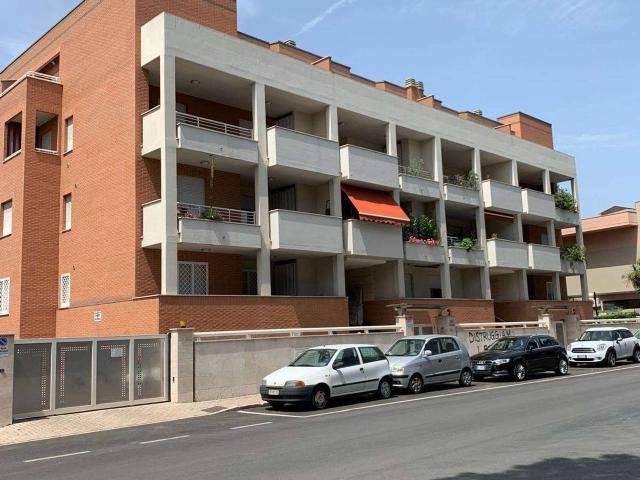 Locale commerciale in affitto a Pescara