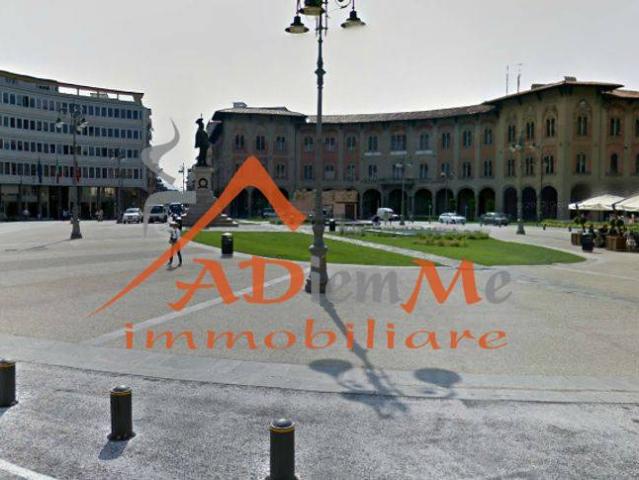 Locale commerciale in affitto a Pisa, Sant'Antonio