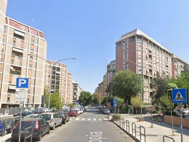 LOCALE COMMERCIALE in AFFITTO a ROMA NOMENTANO