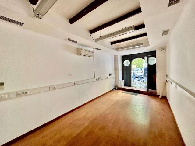 LOCALE COMMERCIALE in AFFITTO a ROMA PARIOLI