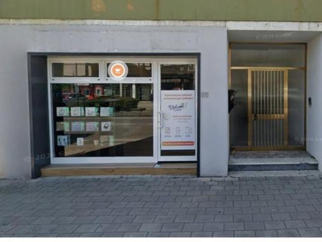 Locale commerciale in affitto a Torri di Quartesolo